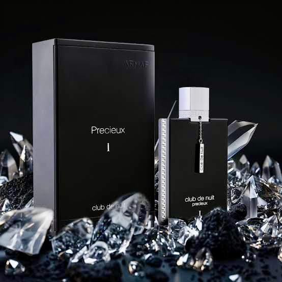Club de Nuit Precieux I